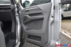 VOLKSWAGEN CARAVELLE T7 2.0 TDI 150 CV DSG LIFE 9 POSTI USATO