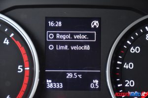 VOLKSWAGEN CRAFTER 50/35 2.0 TDI 122 CV L3 CABINA SINGOLA CASSONE RIBALTABILE RWD USATO