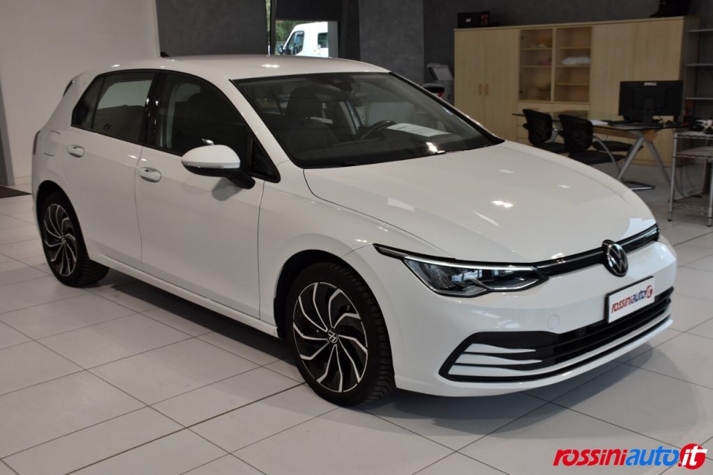 VOLKSWAGEN GOLF 8 METANO 1.5 TGI 131 CV DSG LIFE USATA