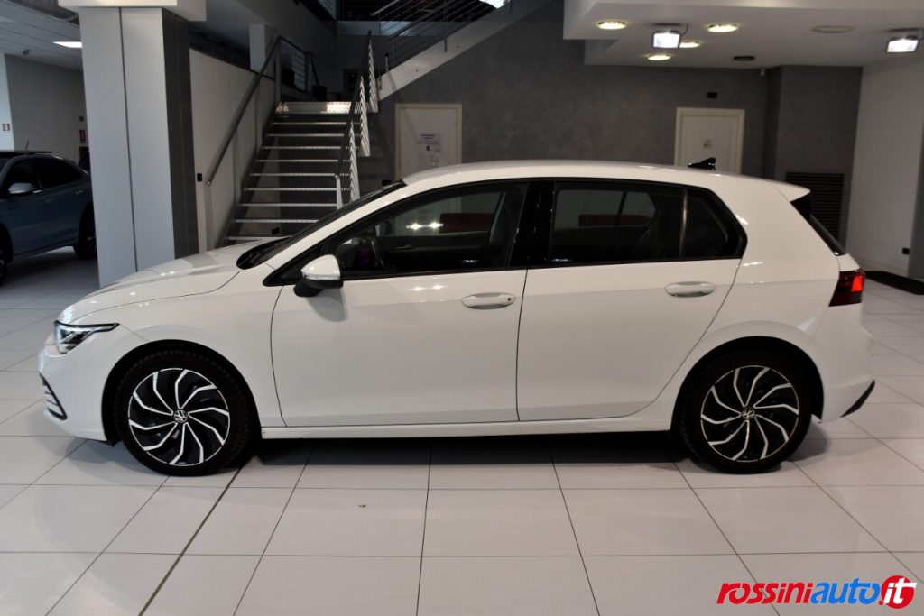VOLKSWAGEN GOLF 8 METANO 1.5 TGI 131 CV DSG LIFE USATA