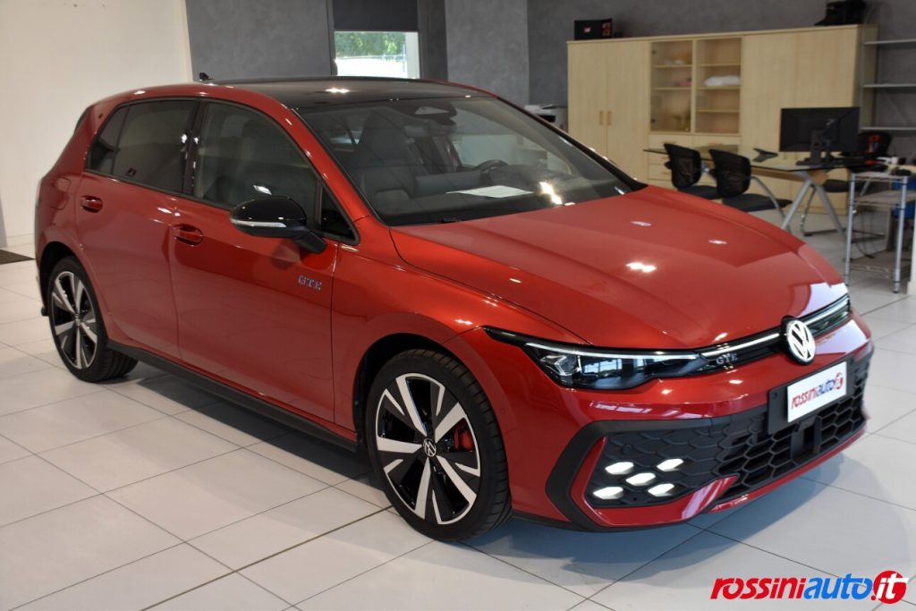 VOLKSWAGEN NEW GOLF 8.5 GTE 1.5 E-HYBRID 272 CV DSG USATA