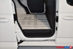 VOLKSWAGEN NUOVO CADDY VAN 2.0 TDI 75 CV BUSINESS USATO