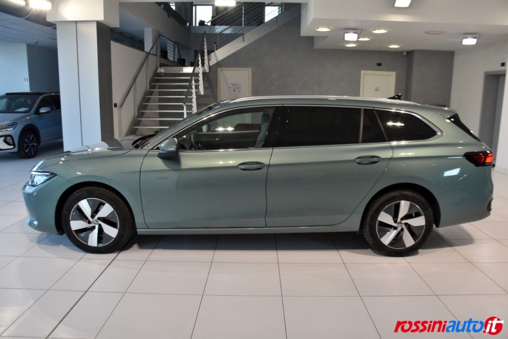 VOLKSWAGEN NUOVA PASSAT 2.0 TDI 150 CV DSG BUSINESS USATA