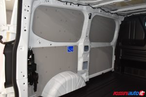 VOLKSWAGEN NEW TRANSPORTER T7 2.0 TDI 110 CV 28Q L1 DIESEL USATO