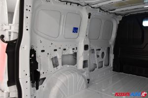 VOLKSWAGEN NEW TRANSPORTER T7 2.0 TDI 150 CV 28Q L1 DIESEL USATO