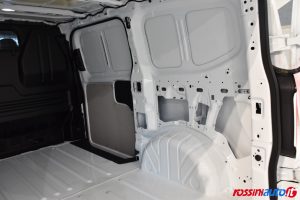 VOLKSWAGEN NEW TRANSPORTER T7 2.0 TDI 150 CV 28Q L1 DIESEL USATO