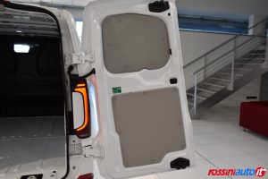 VOLKSWAGEN NEW TRANSPORTER T7 2.0 TDI 150 CV 28Q L1 DIESEL USATO