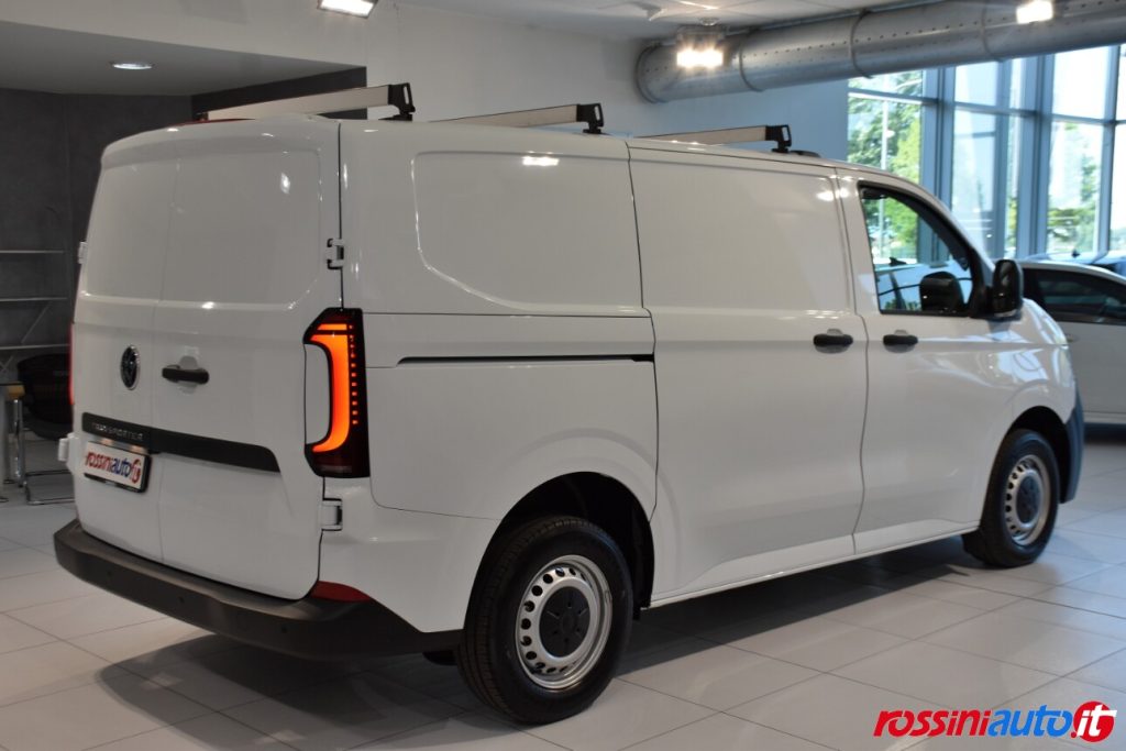 VOLKSWAGEN NEW TRANSPORTER T7 2.0 TDI 150 CV 28Q L1 DIESEL USATO