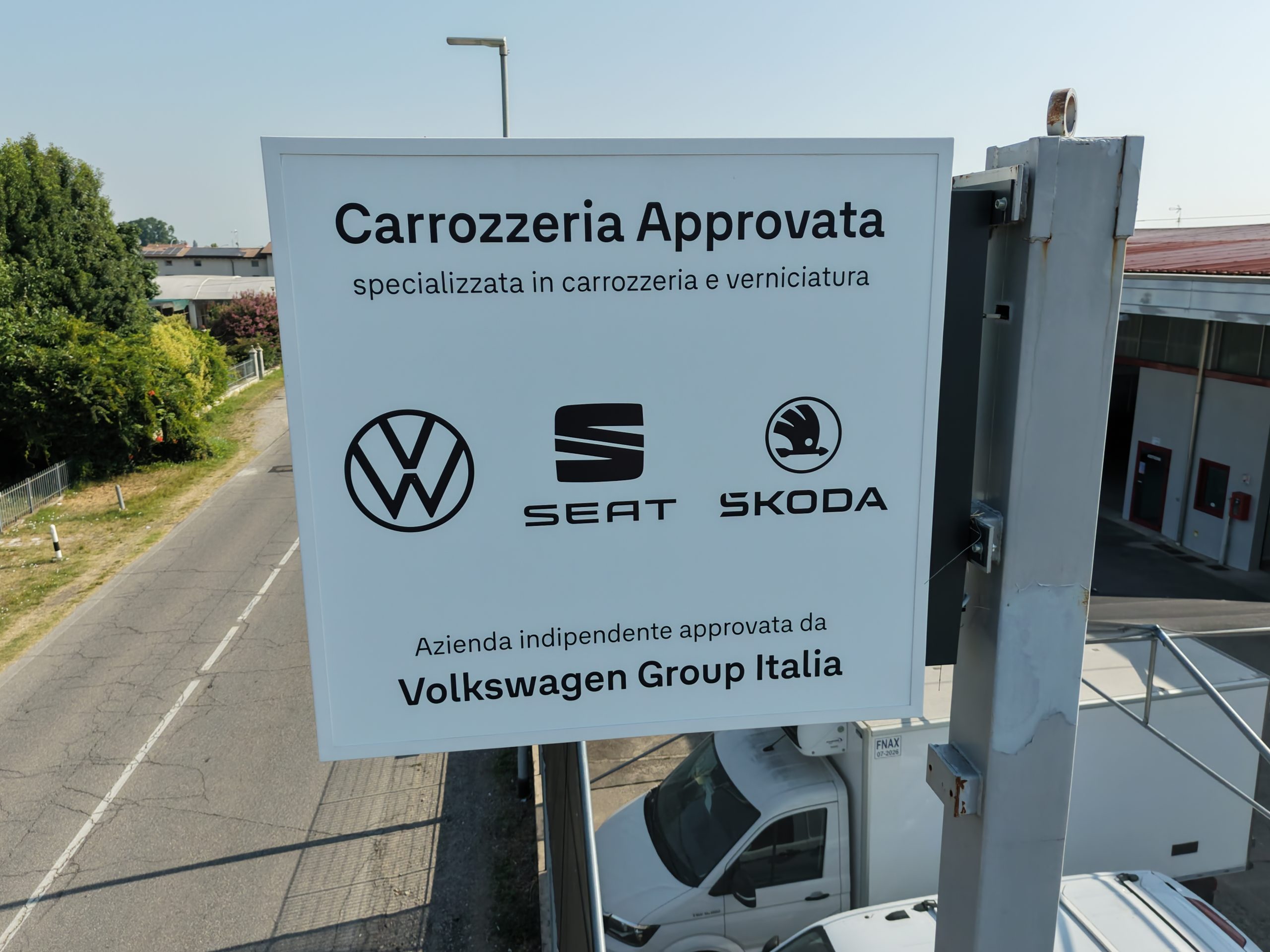 Concessionaria di auto usate e veicoli commerciali, Volkswagen, Cupra, Skoda e Seat Service Partner per le Province di Brescia e Cremona