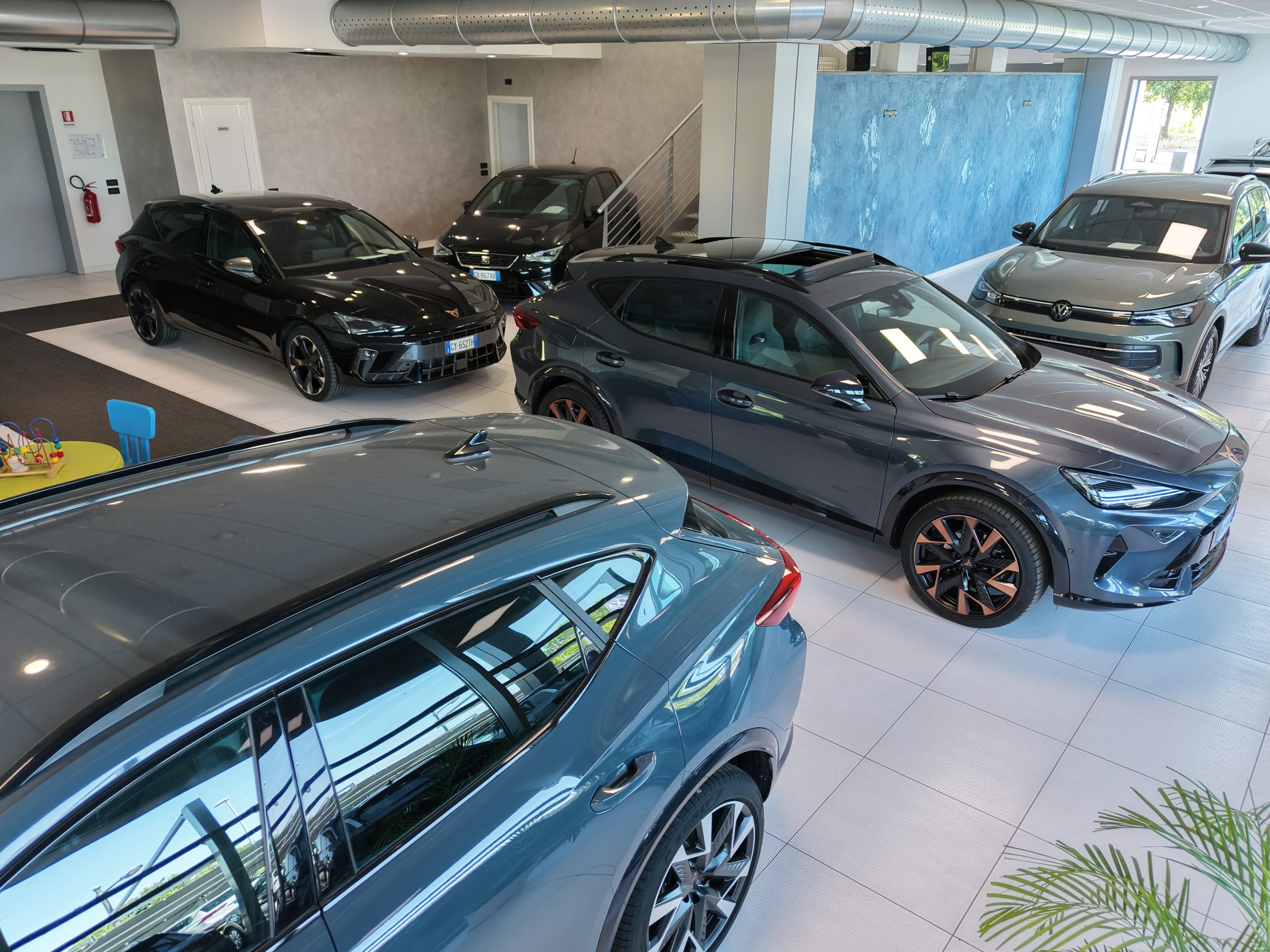 Concessionaria di auto usate e veicoli commerciali, Volkswagen, Cupra, Skoda e Seat Service Partner per le Province di Brescia e Cremona