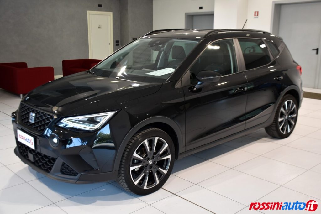 SEAT ARONA 1.0 ECOTSI 95 CV BLACK EDITION USATA
