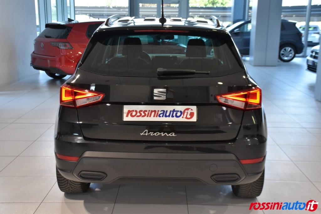 SEAT ARONA 1.0 ECOTSI 95 CV BLACK EDITION USATA
