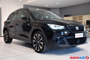 SEAT ARONA 1.0 ECOTSI 95 CV BLACK EDITION USATA