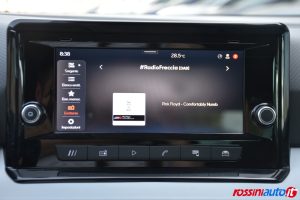 SEAT ARONA 1.0 ECOTSI 95 CV BLACK EDITION USATA