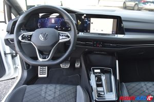 VOLKSWAGEN GOLF 8 2.0 TDI 150 CV DSG R-LINE USATA