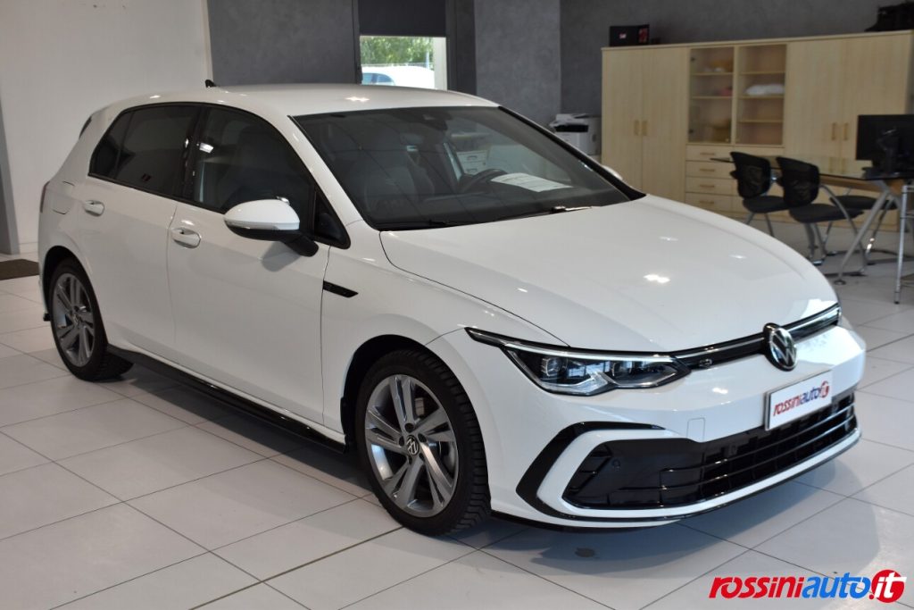 VOLKSWAGEN GOLF 8 2.0 TDI 150 CV DSG R-LINE USATA