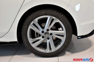 VOLKSWAGEN GOLF 8 2.0 TDI 150 CV DSG R-LINE USATA