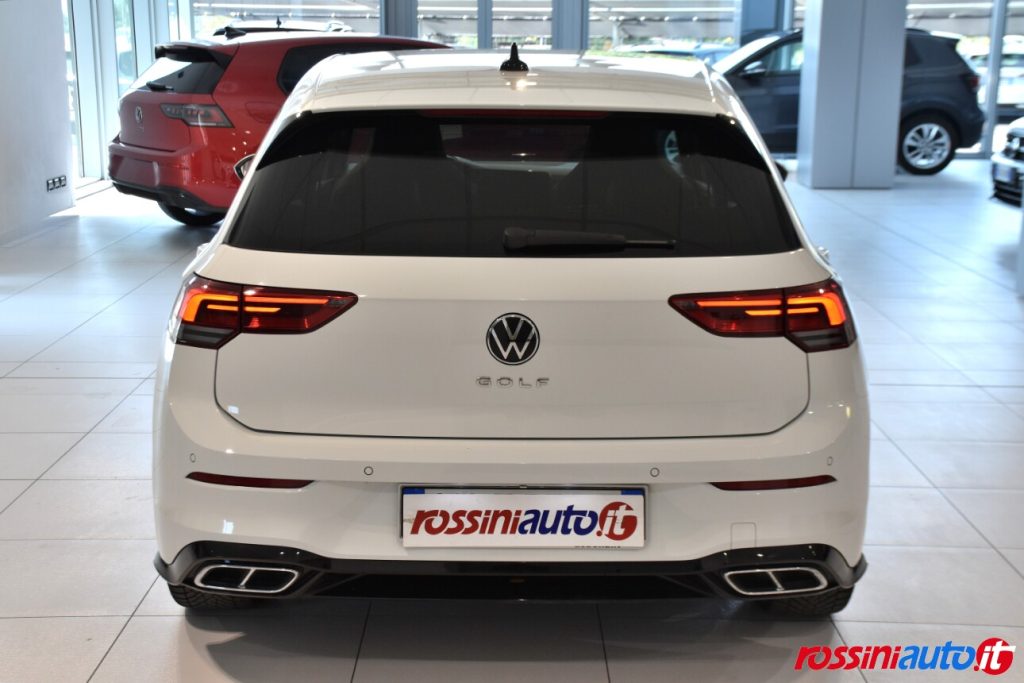 VOLKSWAGEN GOLF 8 2.0 TDI 150 CV DSG R-LINE USATA