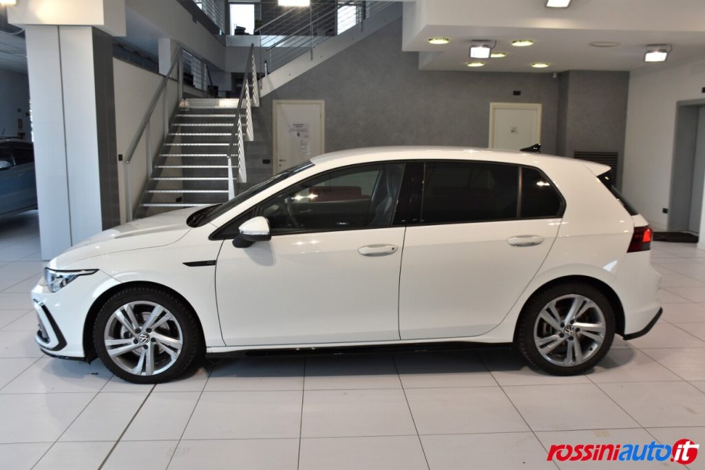 VOLKSWAGEN GOLF 8 2.0 TDI 150 CV DSG R-LINE USATA