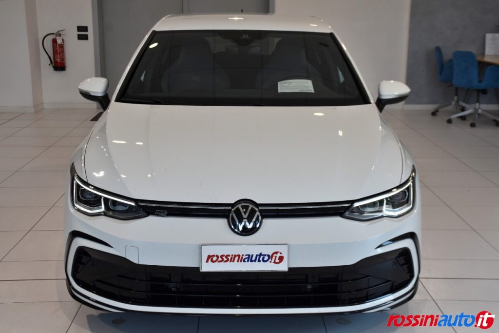 VOLKSWAGEN GOLF 8 2.0 TDI 150 CV DSG R-LINE USATA