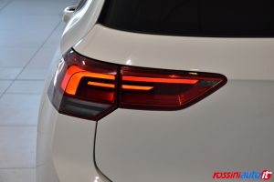 VOLKSWAGEN GOLF 8 2.0 TDI 150 CV DSG R-LINE USATA