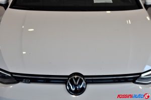 VOLKSWAGEN GOLF 8 2.0 TDI 150 CV DSG R-LINE USATA