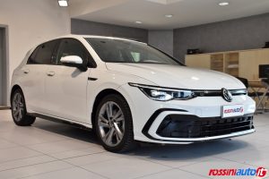 VOLKSWAGEN GOLF 8 2.0 TDI 150 CV DSG R-LINE USATA