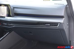 VOLKSWAGEN GOLF 8 2.0 TDI 150 CV DSG R-LINE USATA