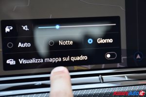 VOLKSWAGEN GOLF 8 2.0 TDI 150 CV DSG R-LINE USATA