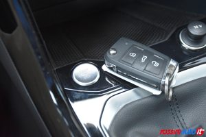 VOLKSWAGEN T-ROC 1.5 TSI 150 CV DSG R-LINE USATO