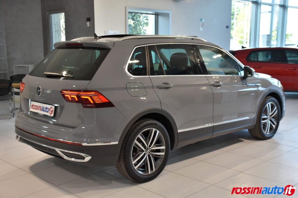 VOLKSWAGEN TIGUAN 1.5 TSI 150 CV DSG ELEGANCE USATA