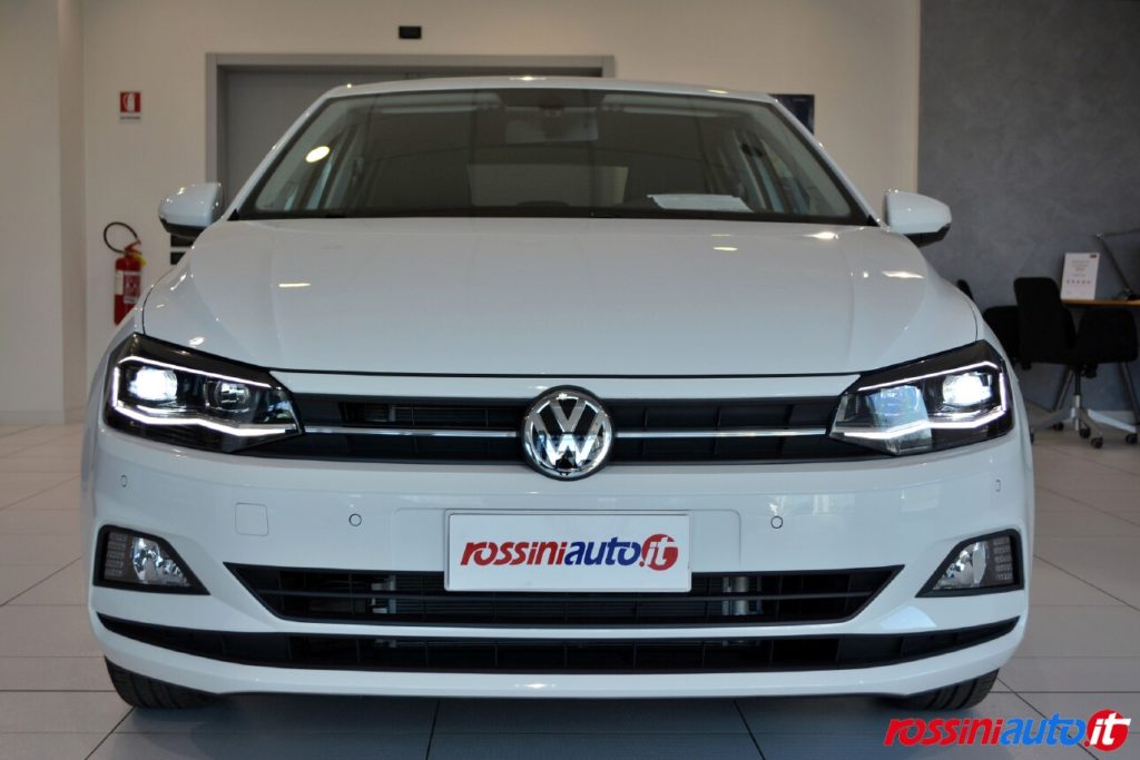 Volkswagen Polo fari full led anteriori 3