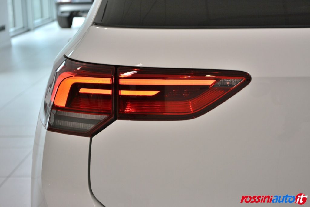 Fari Full LED Performance posteriori Volkswagen Golf 8