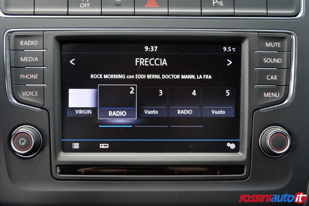 Radio Composition media per Tech and Sound Pack per Volkswagen Polo 