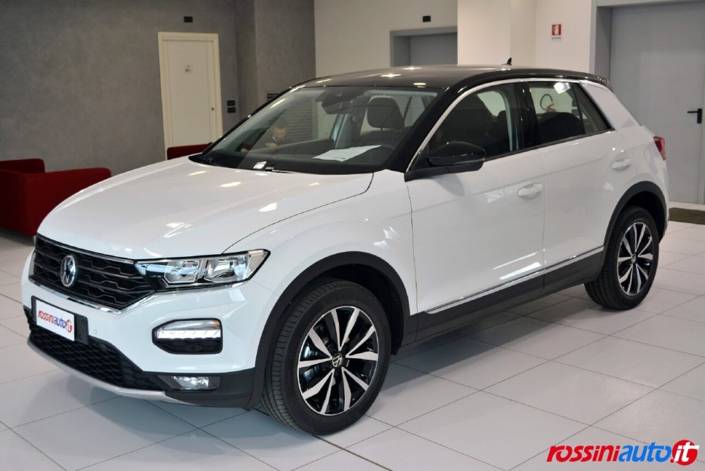 Volkswagen T Roc colore bianco Pure White con tetto nero 1