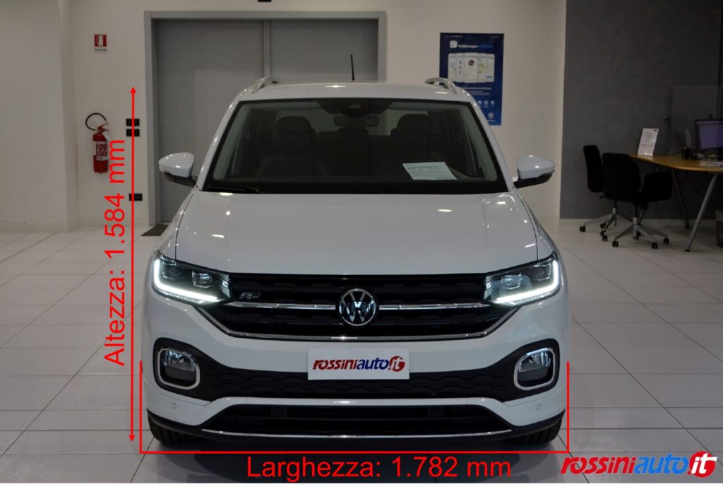 Differenze dimensioni tra Volkswagen T-Cross e T-Roc: altezza e larghezza