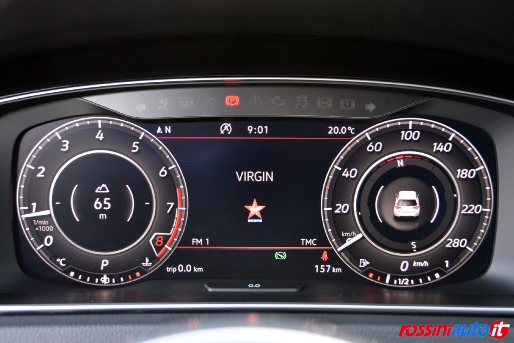 Active Info Display compreso in Executive Pack per Volkswagen Passat