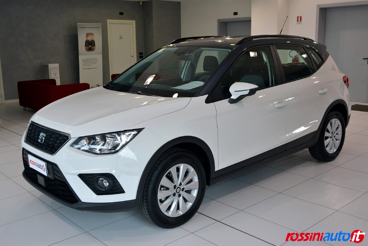 SEAT ARONA 1.0 TSI BENZINA 95 CV STYLE USATA