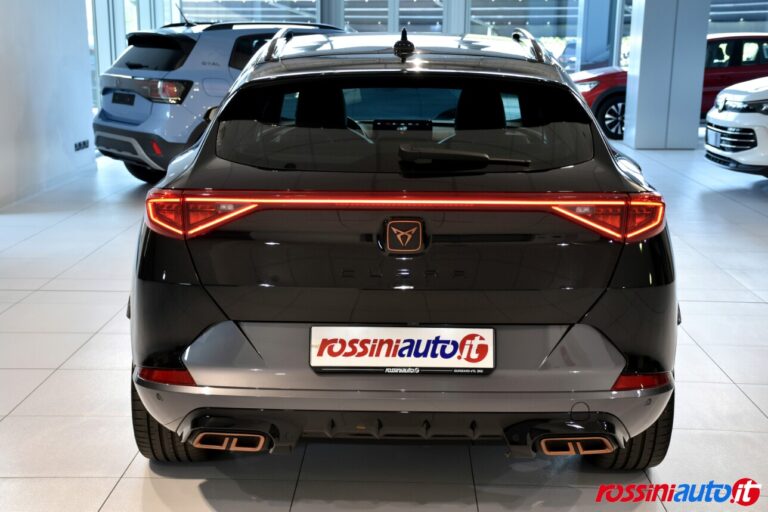 CUPRA FORMENTOR PLUG IN 1.4 E-HYBRID 204 CV DSG USATA