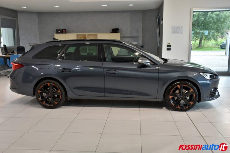 CUPRA LEON SPORTSTOURER 1.5 HYBRID 150 CV DSG USATA
