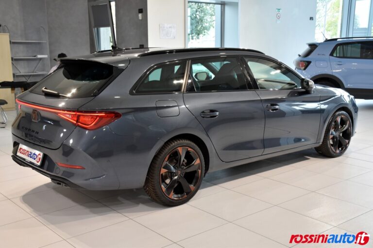 CUPRA LEON SPORTSTOURER 1.5 HYBRID 150 CV DSG USATA