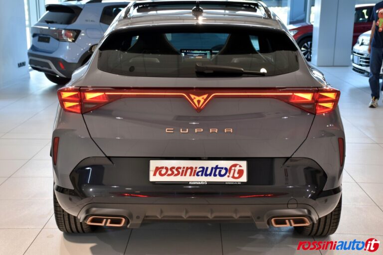 CUPRA NUOVA FORMENTOR 1.5 E-HYBRID 204 CV DSG PLUG IN USATA