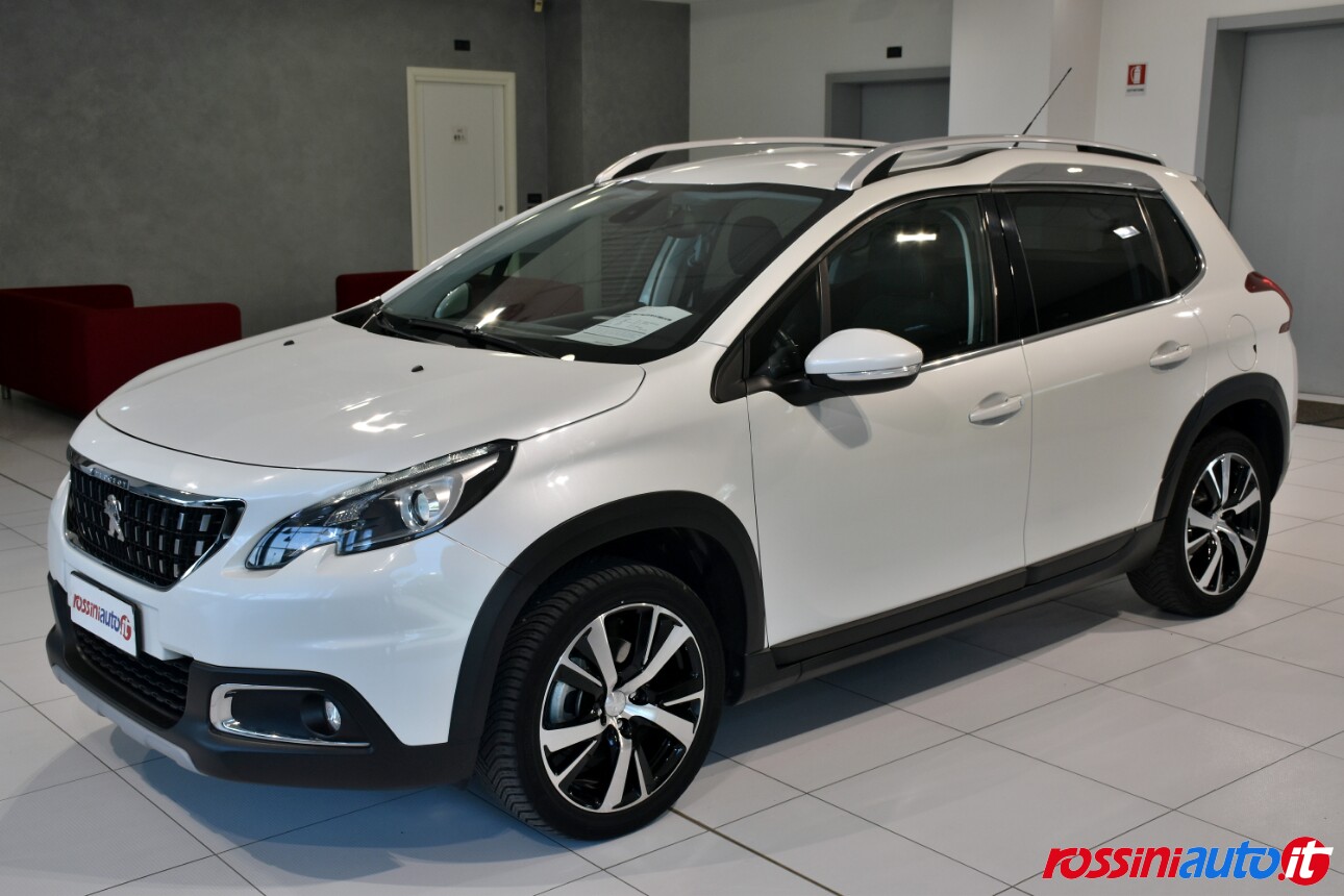 peugeot 2008 1.2 puretech 110 cv turbo allure usata