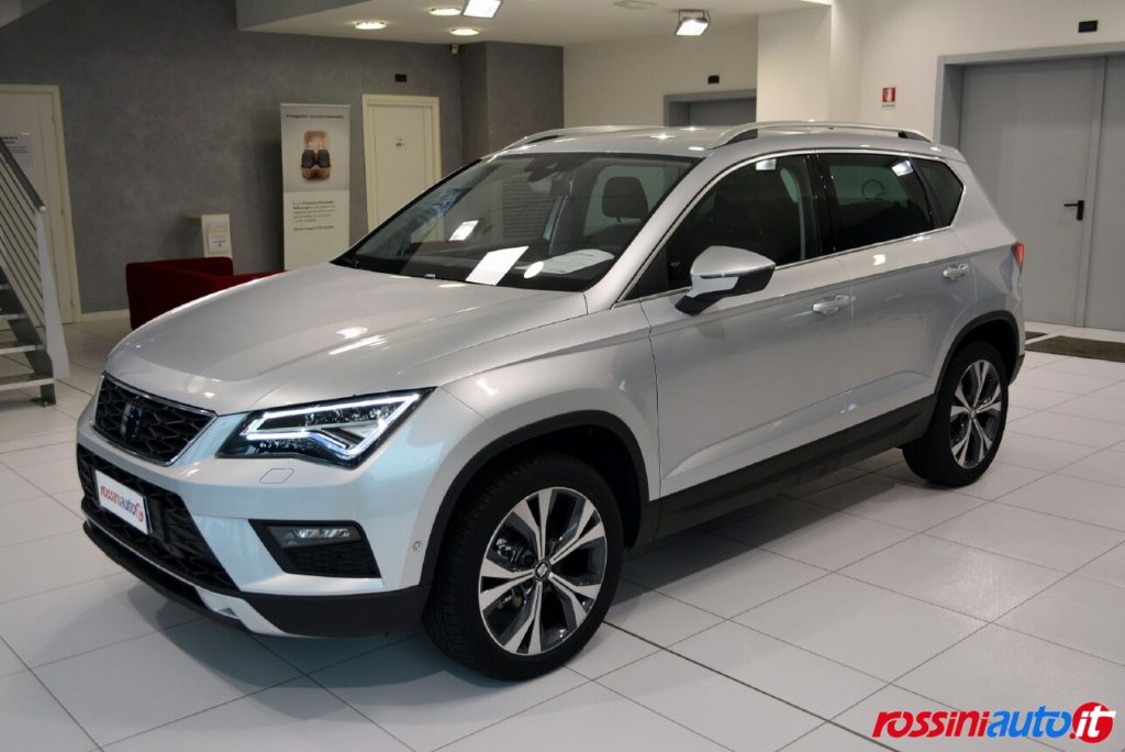 seat ateca colore carrozzerie argento riflesso