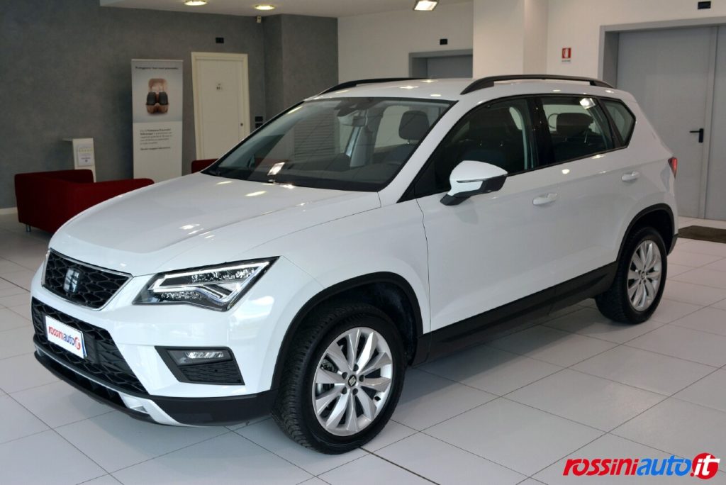 Seat Ateca colore carrozzeria bianco candy