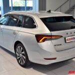 SKODA OCTAVIA WAGON DIESEL 2.0 TDI 150 CV DSG STYLE USATA
