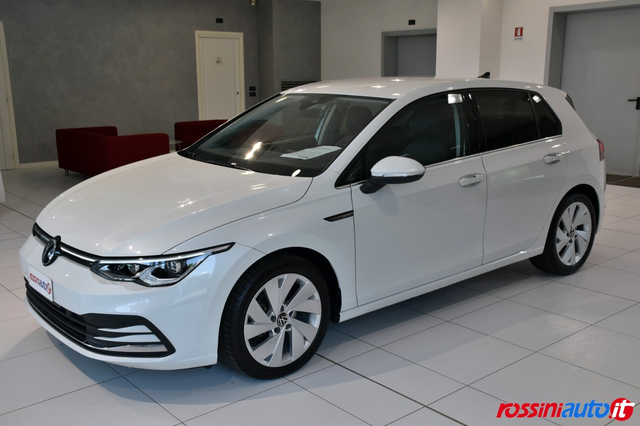 volkswagen golf 8 diesel 2.0 tdi 150 cv dsg style usata