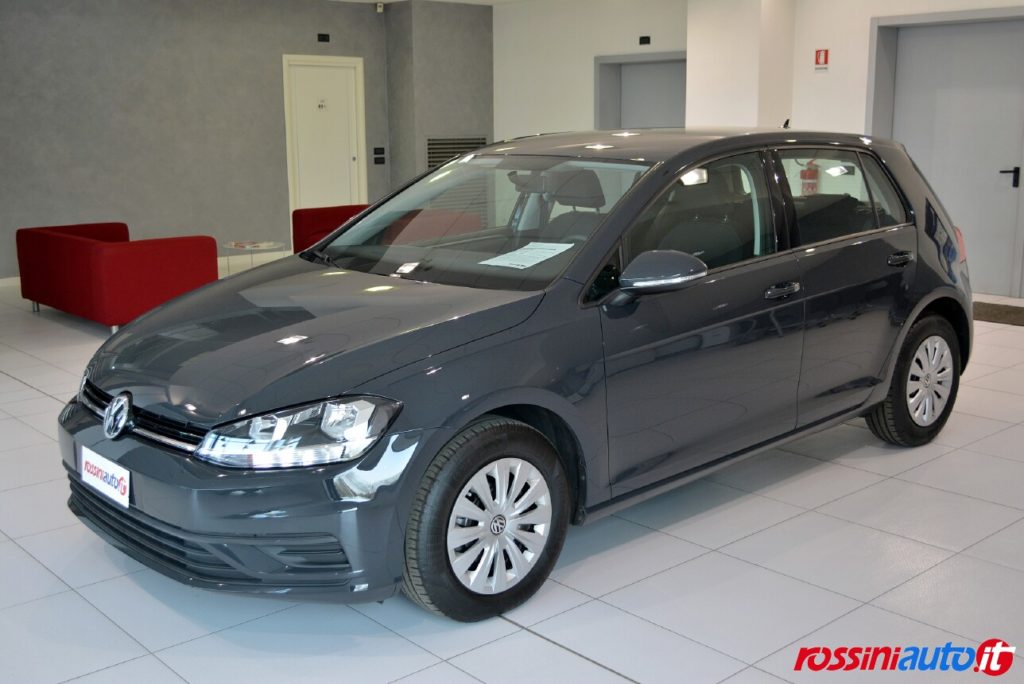 volkswagen golf 7 e restyling colore carrozzeria grigio urano