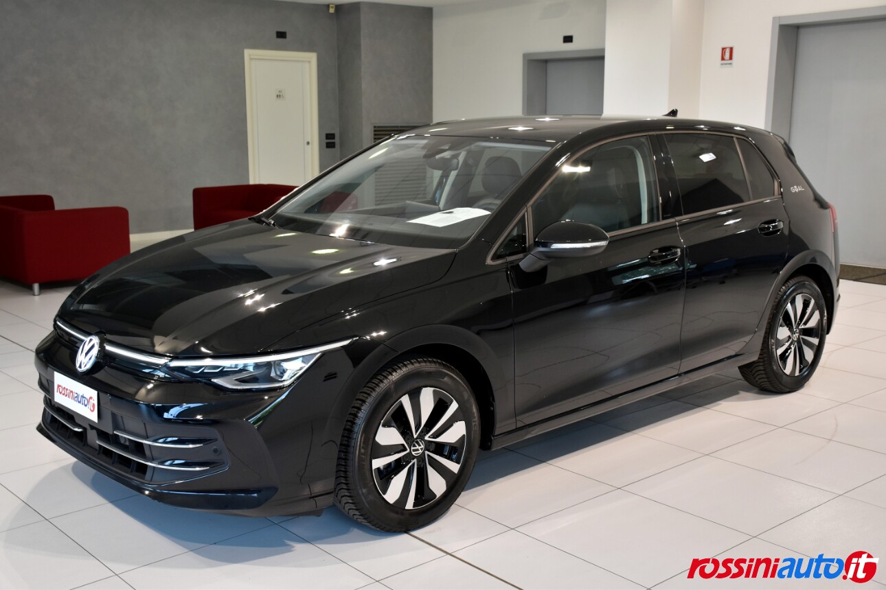 volkswagen new golf 8.5 tsi 115 cv life goal edition usata