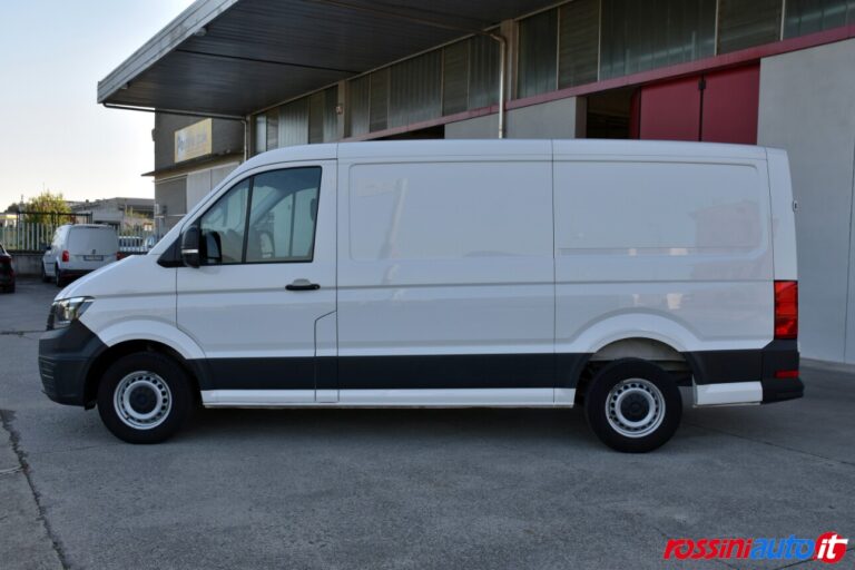 VOLKSWAGEN CRAFTER 35Q 2.0 BITDI 177 CV BUSINESS L3H2 RWD FURGONE USATO